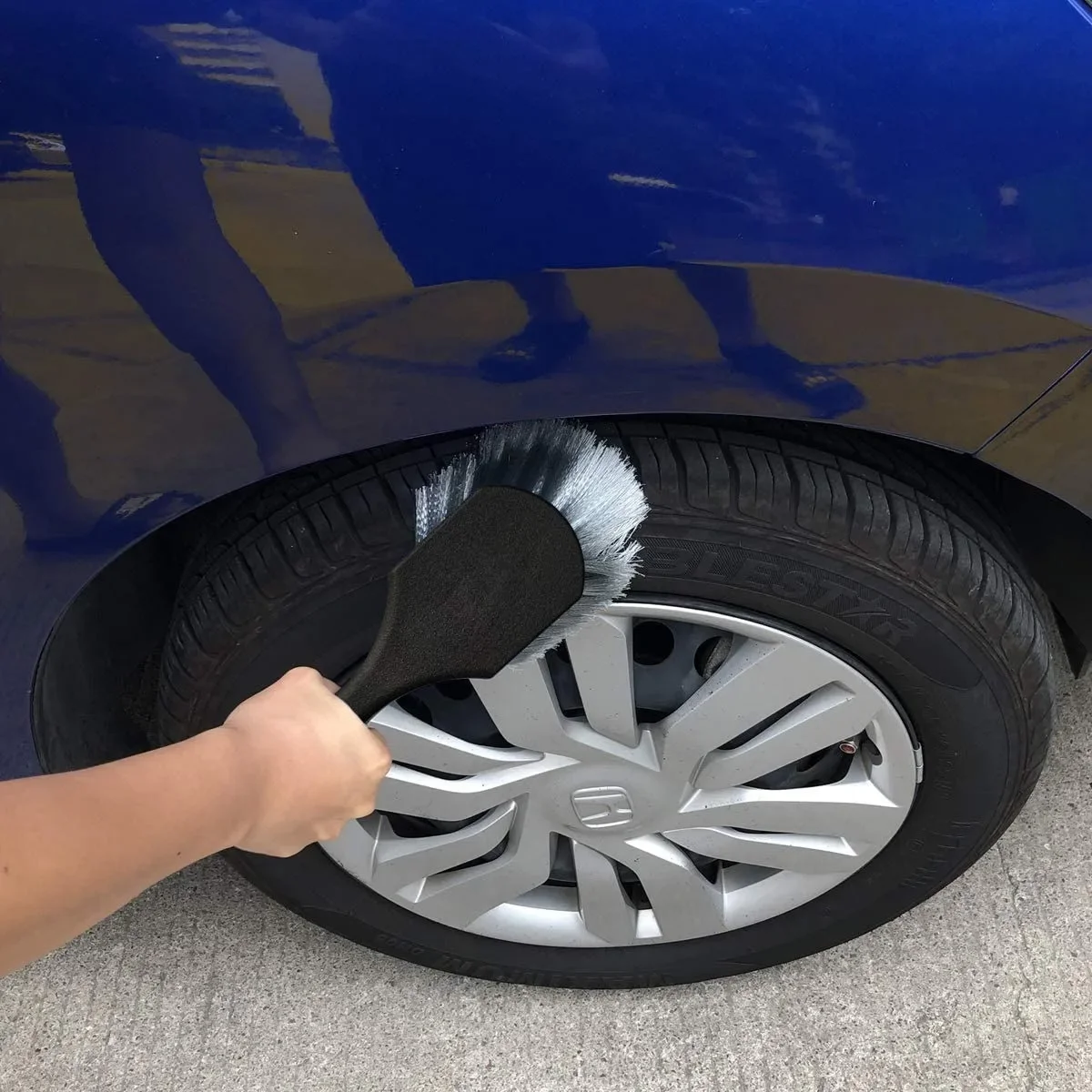 Sikat pembersih pelek roda ban - Interior Detailing Kit ulasan dan harga